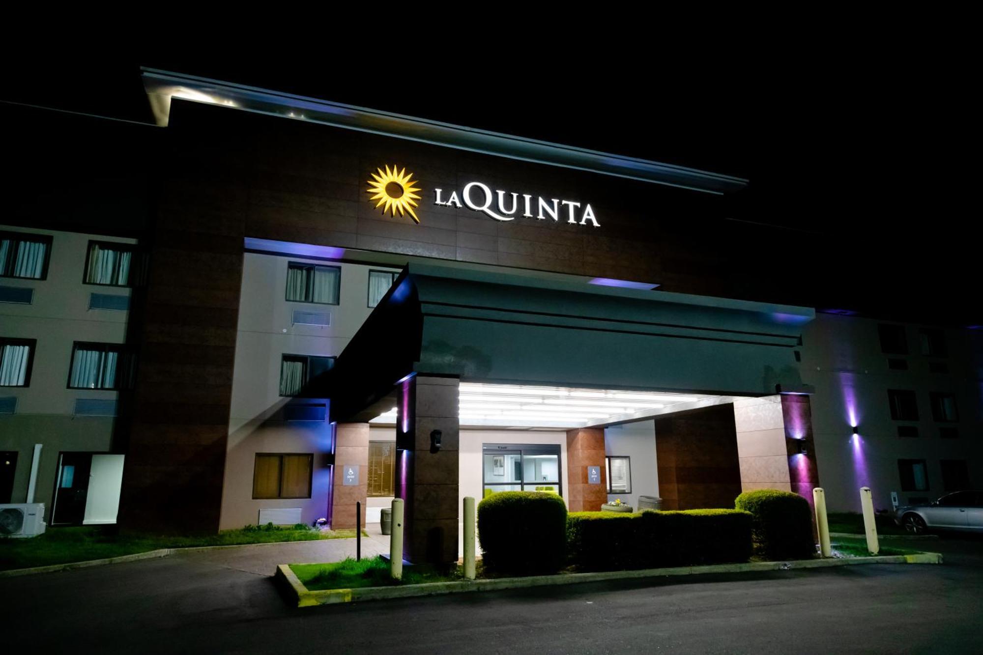 La Quinta Inn Birmingham - Inverness Exterior photo