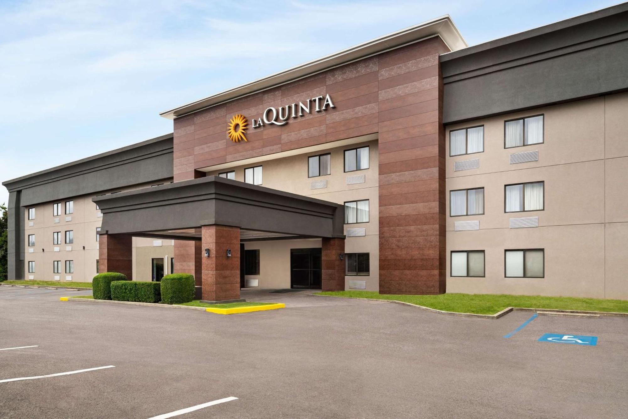 La Quinta Inn Birmingham - Inverness Exterior photo